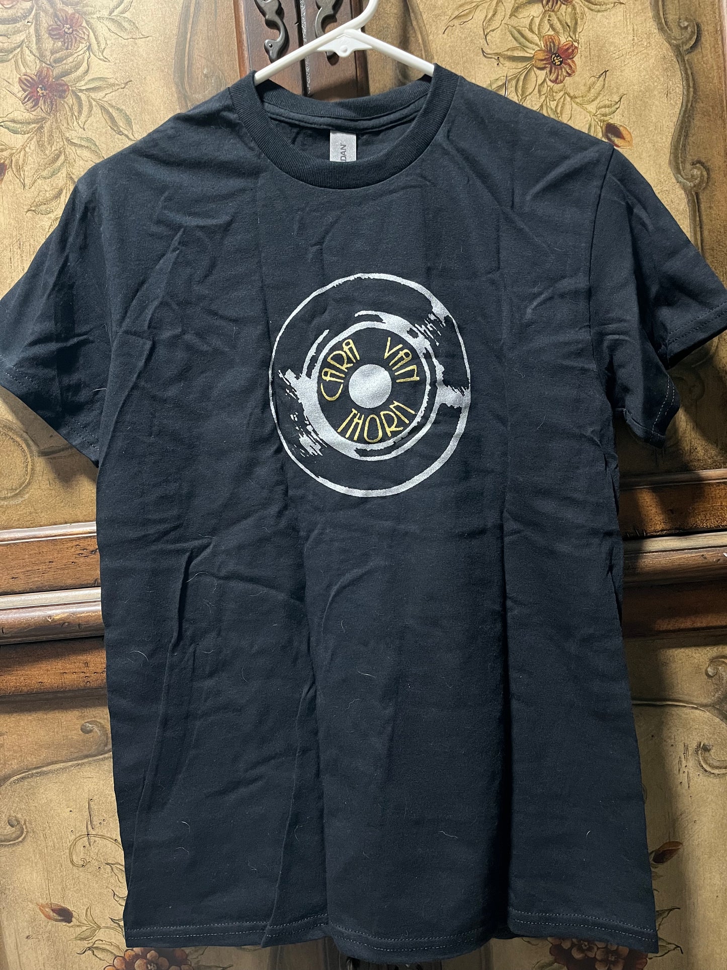 Record logo tee - black