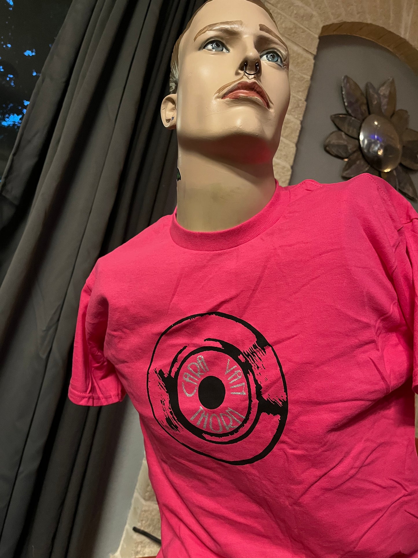Record logo tee - hot pink